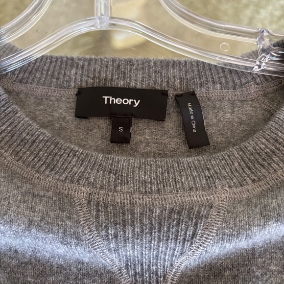 Theory Gray Athletic Stripe Crew Long Sleeve 100% Cashmere Sweater Size S - Picture 8 of 14